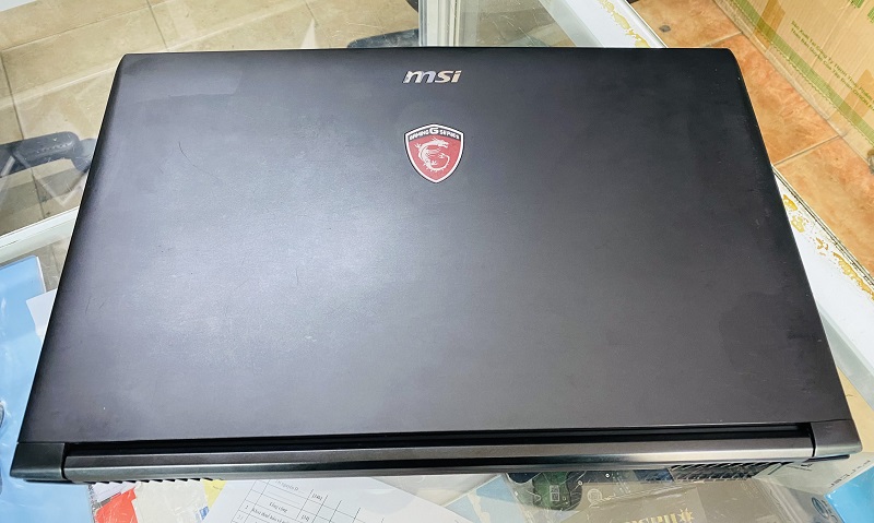 MSI GL62-7RDX